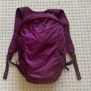 Lululemon burgundy, backpack like new